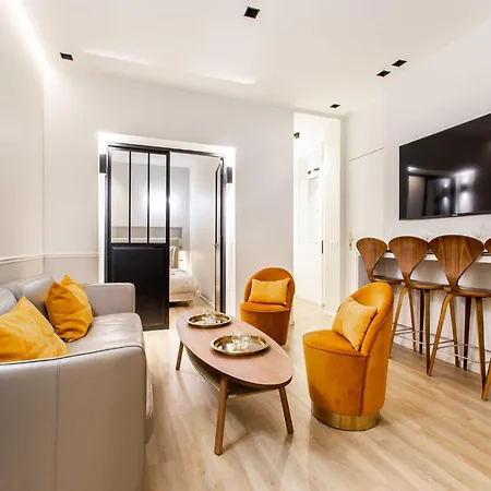 Magnificent - 2br 4p - Bourse Appartamento